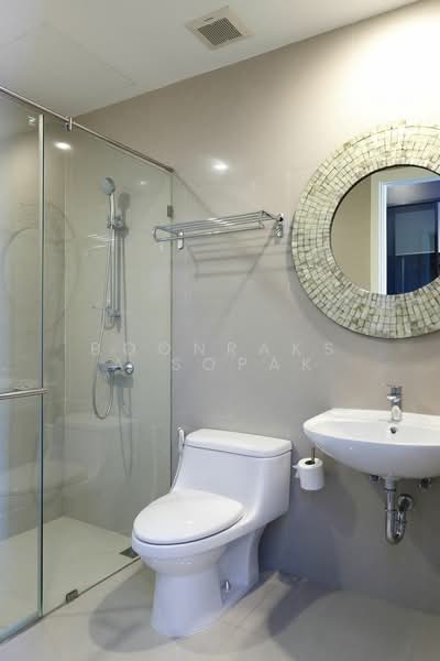 undefined, Bangkok, Khlong Toei, Khlong Toei, Bangkok, 3 Bedrooms, 200 sqm, Townhouse For Rent, by Boonraksa Sopak, 500231642 - DDproperty.com