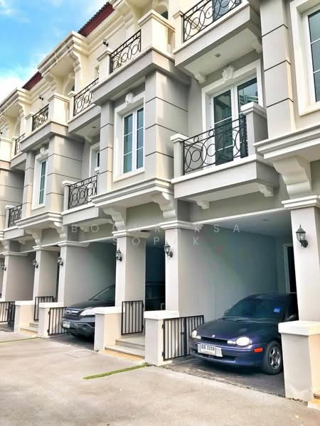 undefined, Bangkok, Khlong Toei, Khlong Toei, Bangkok, 3 Bedrooms, 200 sqm, Townhouse For Rent, by Boonraksa Sopak, 500231642 - DDproperty.com