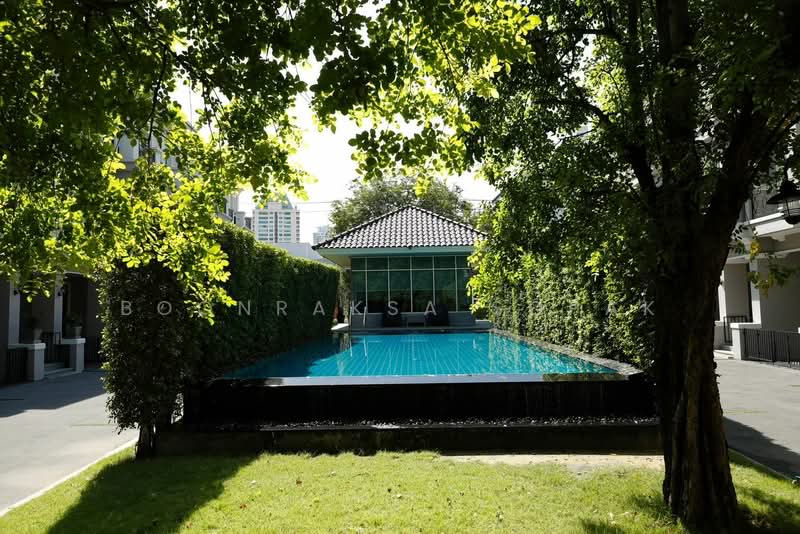 undefined, Bangkok, Khlong Toei, Khlong Toei, Bangkok, 3 Bedrooms, 200 sqm, Townhouse For Rent, by Boonraksa Sopak, 500231642 - DDproperty.com