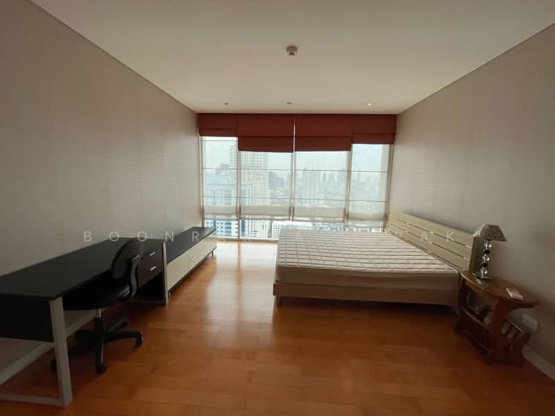 Fullerton Sukhumvit, Bangkok, Sukhumvit Road, Khlong Tan Nua, Watthana, Bangkok, 2 Bedrooms, 96 sqm, Condo For Rent, by Boonraksa Sopak, 500231660 - DDproperty.com