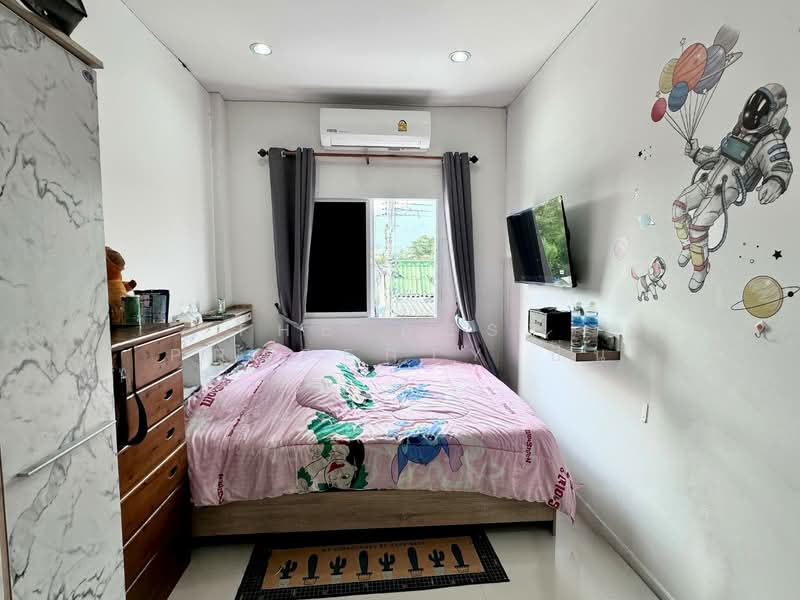 หมู่บ้านวีวัลเลย์ บ้านสวนซอย 11-หนองข้างคอก, Chon Buri (Pattaya), Nong Ri, Muang Chon Buri, Chon Buri (Pattaya), 4 Bedrooms, 105 sqm, Townhouse For Sale, by The Best Property ปิ่น, 500231669 - DDproperty.com