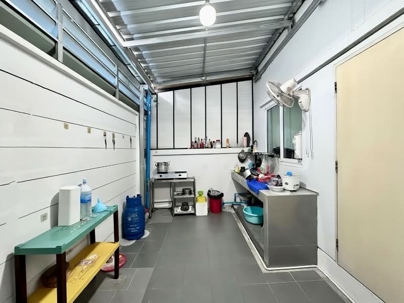 หมู่บ้านวีวัลเลย์ บ้านสวนซอย 11-หนองข้างคอก, Chon Buri (Pattaya), Nong Ri, Muang Chon Buri, Chon Buri (Pattaya), 4 Bedrooms, 105 sqm, Townhouse For Sale, by The Best Property ปิ่น, 500231669 - DDproperty.com