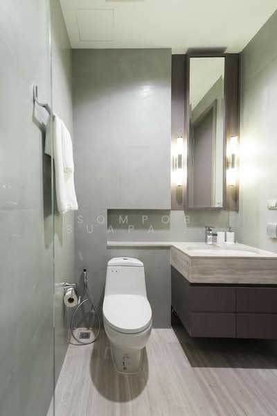 The Diplomat Sathorn, Bangkok, 158 Sathorn Nua Road, Silom, Bang Rak, Bangkok, 2 Bedrooms, 69 sqm, Condo For Sale, by Sompob Buaparungsri, 500231681 - DDproperty.com