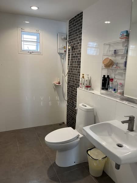 The Exclusive แคราย - งามวงศ์วาน, Nonthaburi, Tha-Sai, Muang Nonthaburi, Nonthaburi, 3 Bedrooms, 200 sqm, Townhouse For Sale, by Living Real Estates, 500231697 - DDproperty.com