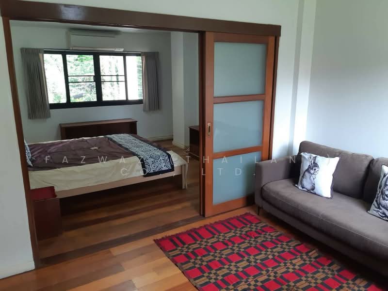 3 Storey House Phaholyothin 30 for Rent | 300 SQM Near BTS Chatuchak, Bangkok, Chan Kasem, Chatuchak, Bangkok, 3 Bedrooms, 300 sqm, Single Detached House For Rent, by Fazwaz (Thailand) Co., Ltd., 500231823 - DDproperty.com
