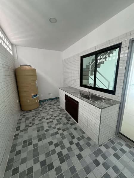 For Sale - อาคารพาณิชย์สัตหีบ ชลบุรี, Chon Buri (Pattaya)