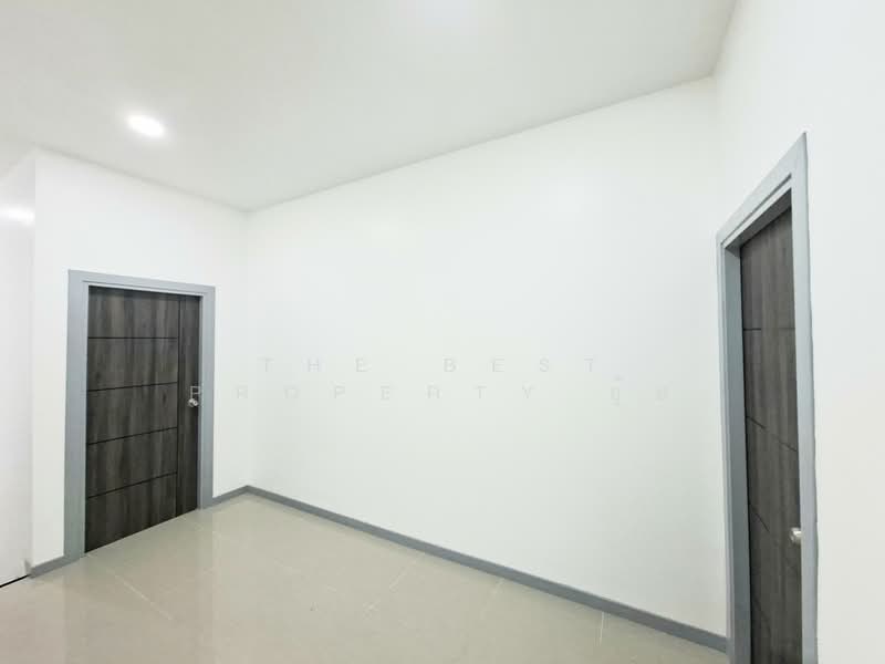 For Sale - อาคารพาณิชย์สัตหีบ ชลบุรี, Chon Buri (Pattaya)