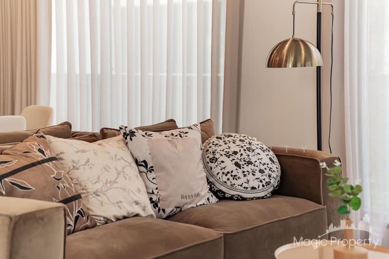 Burasiri Krungthep Kreetha, Bangkok, 95 Soi Pracha Ruam Chai, Hua Mak, Bang Kapi, Bangkok, 4 Bedrooms, 238 sqm, Single Detached House For Sale, by Magic Property, 500231828 - DDproperty.com