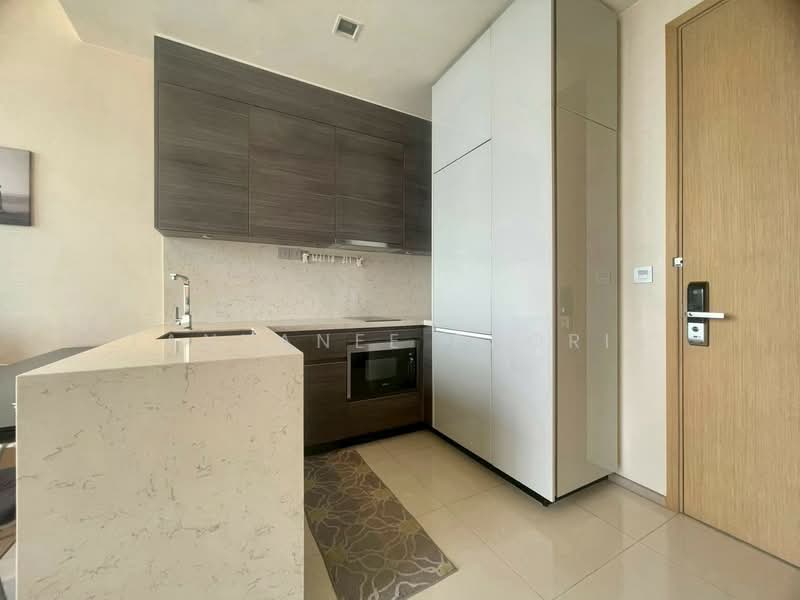 The Esse Asoke, Bangkok, 333 Soi Sukhumvit 21, Sukhumvit Road, Khlongtoei Nua, Watthana, Bangkok, 1 Bedroom, 45 sqm, Condo For Rent, by Tanyanee Paorik, 500231877 - DDproperty.com