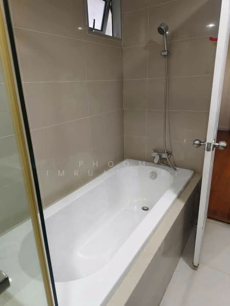 Belle Grand Rama 9, Bangkok, 131 Rama 9 Road, Huai Khwang, Huai Khwang, Bangkok, 6 Bedrooms, 295 sqm, Condo For Rent, by Phoom Imruangsri, 500231882 - DDproperty.com