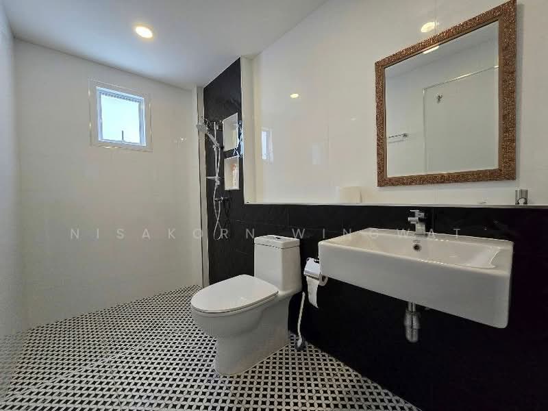 The Centro Watcharapol, Bangkok, Sukhaphiban 5 Road, O-Ngoen, Sai Mai, Bangkok, 5 Bedrooms, 340 sqm, Single Detached House For Sale, by Nisakorn Wingwat, 500231921 - DDproperty.com