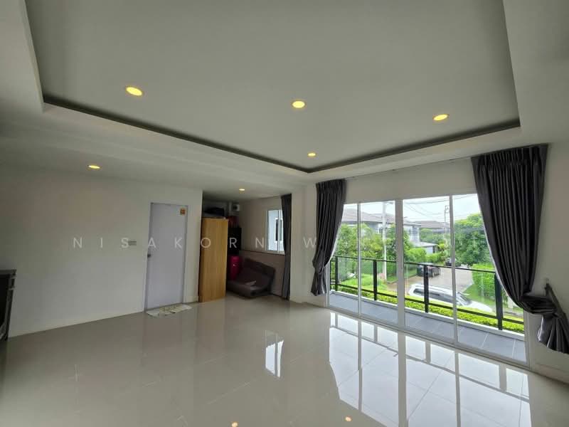 The Centro Watcharapol, Bangkok, Sukhaphiban 5 Road, O-Ngoen, Sai Mai, Bangkok, 5 Bedrooms, 340 sqm, Single Detached House For Sale, by Nisakorn Wingwat, 500231921 - DDproperty.com