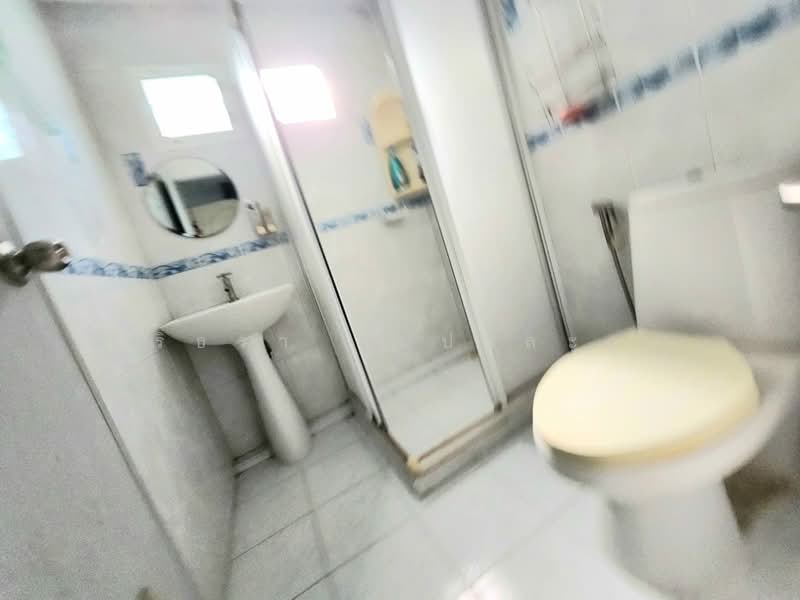 ขายบ้านพร้อมที่ดิน โซนบางซื่อ ใกล้ตลาดเขมา และโรงเรียนโยธินบูรณะ, กรุงเทพ, ประชาราษฎร์สาย 1 ซอย 38, บางซื่อ, บางซื่อ, กรุงเทพ, 70 ตร.ม., บ้านแฝด ขาย, โดย วริธรา ลิ้มปาละกูล, 500232045 - DDproperty.com