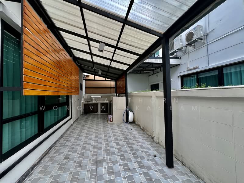 Supalai Essence Ladprao, Bangkok, Soi Ladprao 107, Khlong Chan, Bang Kapi, Bangkok, 3 Bedrooms, 243 sqm, Single Detached House For Rent, by Thananthorn Wongvarnkaseam, 500232061 - DDproperty.com