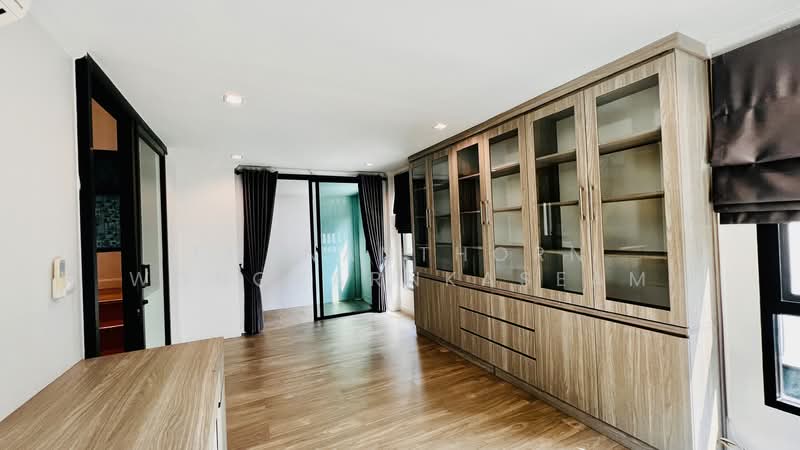 Supalai Essence Ladprao, Bangkok, Soi Ladprao 107, Khlong Chan, Bang Kapi, Bangkok, 3 Bedrooms, 243 sqm, Single Detached House For Rent, by Thananthorn Wongvarnkaseam, 500232061 - DDproperty.com