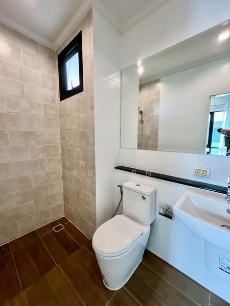 Supalai Essence Ladprao, Bangkok, Soi Ladprao 107, Khlong Chan, Bang Kapi, Bangkok, 3 Bedrooms, 243 sqm, Single Detached House For Rent, by Thananthorn Wongvarnkaseam, 500232061 - DDproperty.com