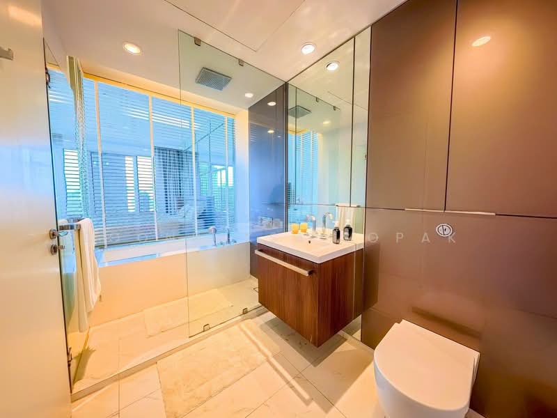185 Rajadamri, Bangkok, 185 Rajadamri Road, Lumphini, Pathum Wan, Bangkok, 1 Bedroom, 70 sqm, Condo For Rent, by Boonraksa Sopak, 500232081 - DDproperty.com