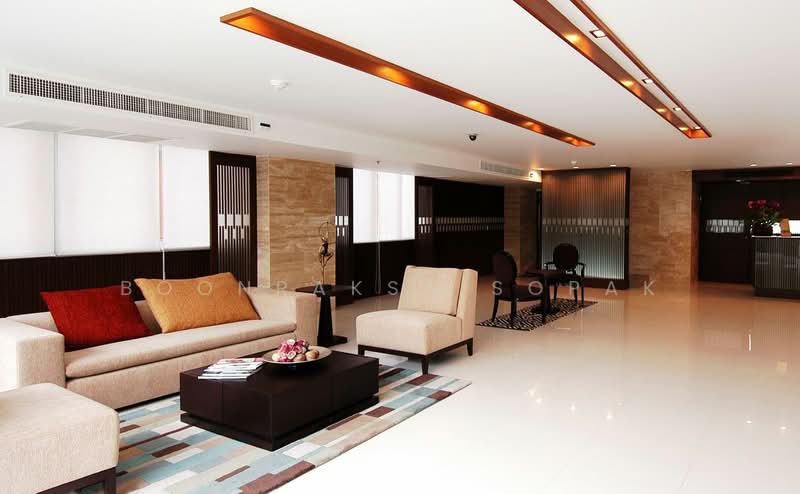 Queen’s Park View, Bangkok, 55 Soi Methi Niwet, Khong Tan, Khlong Toei, Bangkok, 2 Bedrooms, 91 sqm, Apartment For Rent, by Boonraksa Sopak, 500232090 - DDproperty.com