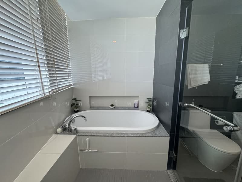 Millennium Residence, Bangkok, Sukhumvit Road, Khlong Toei, Khlong Toei, Bangkok, 3 Bedrooms, 128 sqm, Condo For Rent, by ดลนภา โพธิ์จันทร์, 500232104 - DDproperty.com