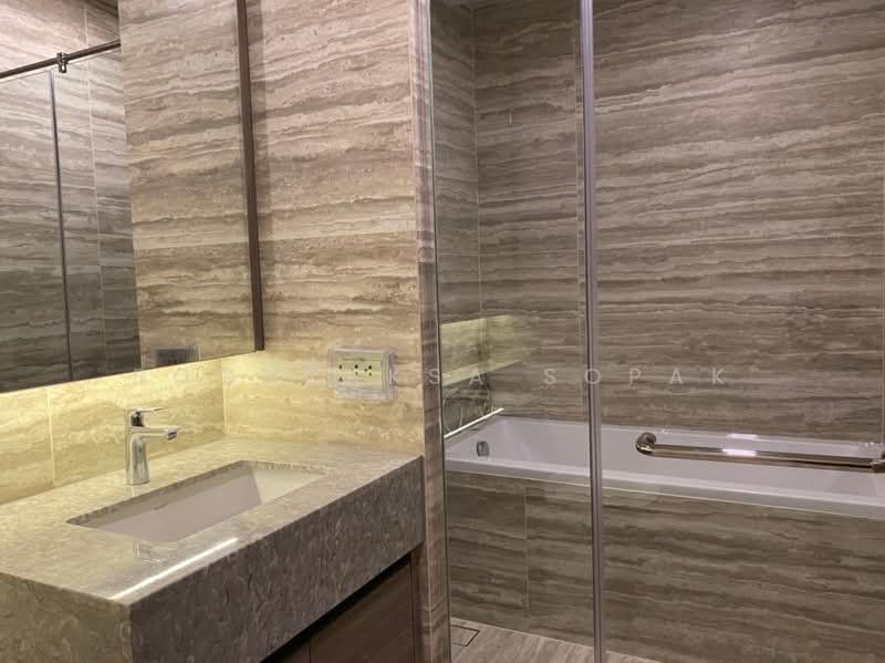 Celes Asoke, Bangkok, 8-10 Sukhumvit 21, Khlongtoei Nua, Watthana, Bangkok, 1 Bedroom, 42 sqm, Condo For Rent, by Boonraksa Sopak, 500232112 - DDproperty.com