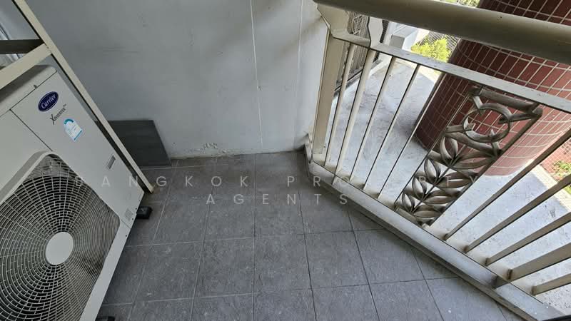 Citi Smart Sukhumvit 18, Bangkok, 366 Soi Sukhumvit 18, Sukhumvit Road, Khlong Toei, Khlong Toei, Bangkok, 2 Bedrooms, 60 sqm, Condo For Rent, by BANGKOK PROPERTY AGENTS, 500232124 - DDproperty.com