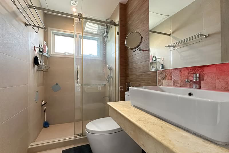 Chuan Chuen Golf Avenue Krungthep-Pathumthani, Pathum Thani, Bangkok-Pathum Thani Road, Bang Khu Wat, Muang Pathum Thani, Pathum Thani, 4 Bedrooms, 300 sqm, Single Detached House For Sale, by NTBHOME, 500232144 - DDproperty.com