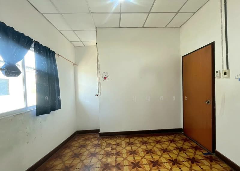 Baan Sanfun Village : บ้านสานฝัน สุวินทวงศ์, Chachoengsao, สุวินทวงศ์, Sala Daeng, Bang Nam Prieo, Chachoengsao, 2 Bedrooms, 100 sqm, Townhouse For Sale, by กรกฤตย์ บุญสระ, 500232149 - DDproperty.com