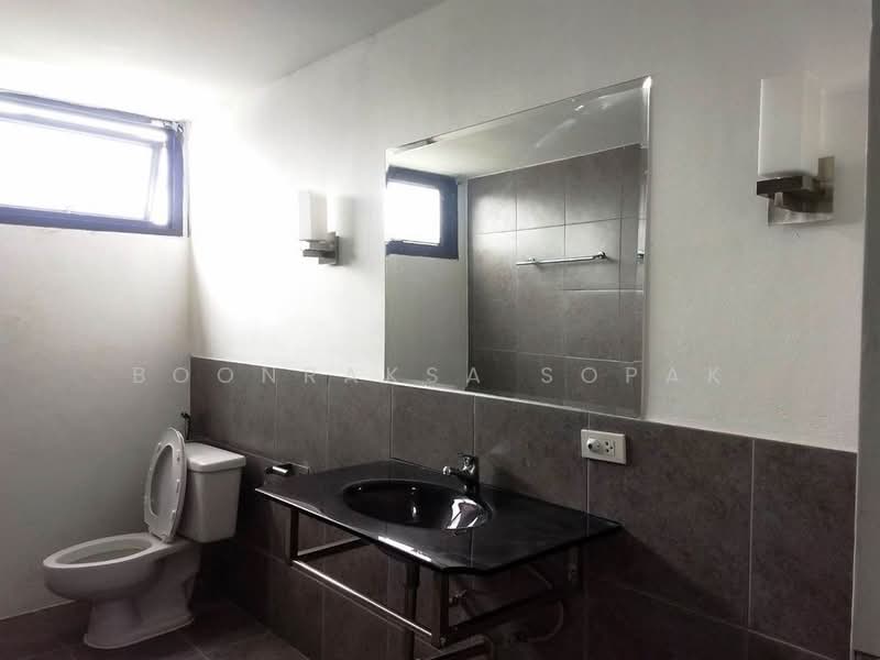 The Waterford Park, Bangkok, Soi Sukhumvit 53, Khlong Tan Nua, Watthana, Bangkok, 3 Bedrooms, 182 sqm, Condo For Rent, by Boonraksa Sopak, 500232158 - DDproperty.com