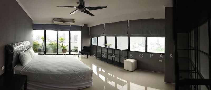 The Waterford Park, Bangkok, Soi Sukhumvit 53, Khlong Tan Nua, Watthana, Bangkok, 3 Bedrooms, 182 sqm, Condo For Rent, by Boonraksa Sopak, 500232158 - DDproperty.com