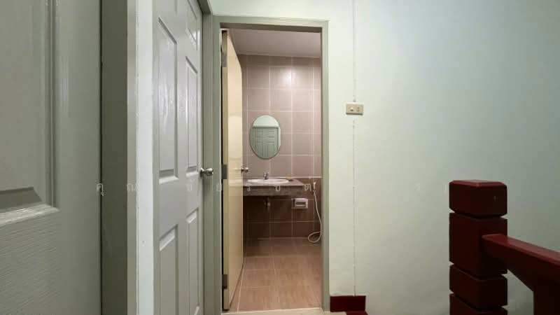 ทาวน์เฮ้าส์ บัวทองธานี เฟส 17 บ้านสภาพใหม่ ทำเลดี ราคาถูก, Nonthaburi, บางกรวย-ไทรน้อย, Bang Bua Thong, Bang Bua Thong, Nonthaburi, 3 Bedrooms, 130 sqm, Townhouse For Sale, by คุณ ชัยรัชต์ (กร), 500232192 - DDproperty.com