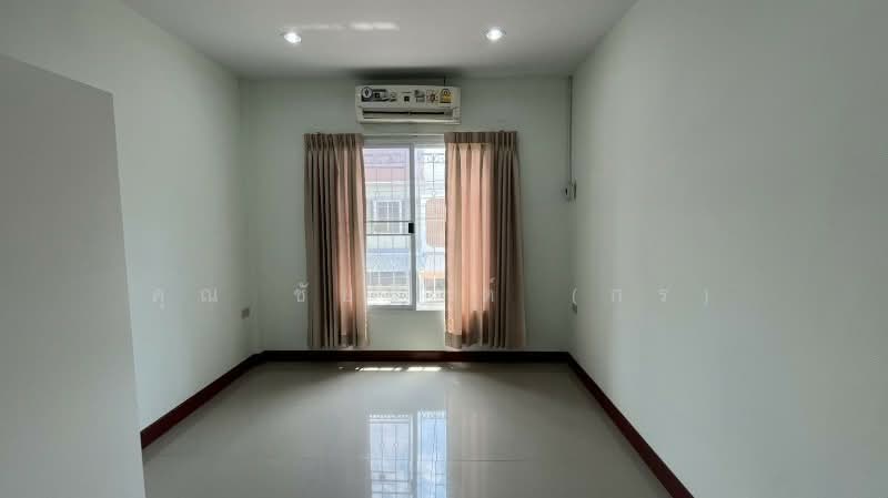 ทาวน์เฮ้าส์ บัวทองธานี เฟส 17 บ้านสภาพใหม่ ทำเลดี ราคาถูก, Nonthaburi, บางกรวย-ไทรน้อย, Bang Bua Thong, Bang Bua Thong, Nonthaburi, 3 Bedrooms, 130 sqm, Townhouse For Sale, by คุณ ชัยรัชต์ (กร), 500232192 - DDproperty.com