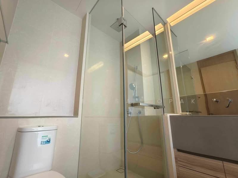 The Esse Asoke, Bangkok, 333 Soi Sukhumvit 21, Sukhumvit Road, Khlongtoei Nua, Watthana, Bangkok, 1 Bedroom, 46 sqm, Condo For Rent, by Boonraksa Sopak, 500232198 - DDproperty.com