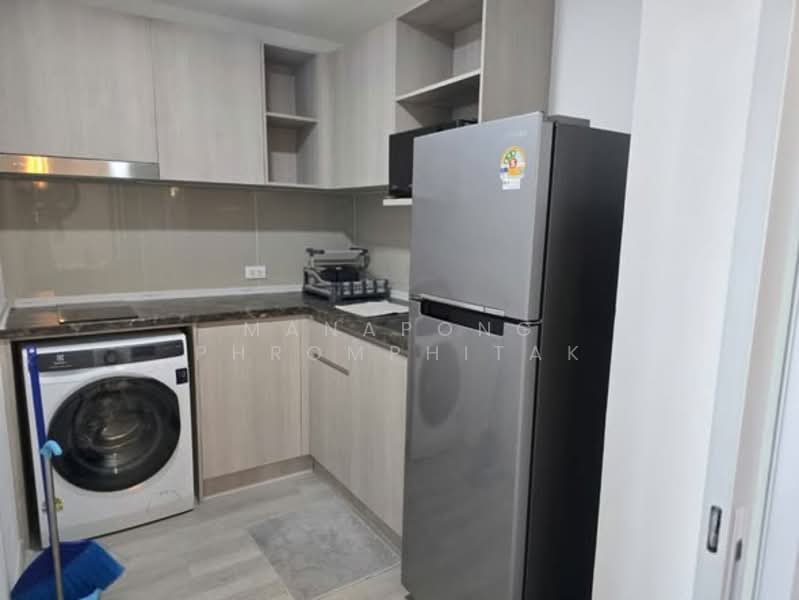 Elio Sathorn-Wutthakat, Bangkok, Kanlapaphruek Road, Bangko, Chom Thong, Bangkok, 2 Bedrooms, 62 sqm, Condo For Rent, by Manapong Phromphitak, 500232248 - DDproperty.com