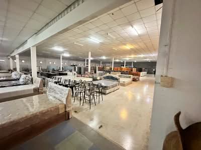 ขาย - ขายร้านเฟอร์นิเจอร์ พร้อมที่ดินและสิ่งปลูกสร้าง ขนาด 11 ไร่ 3 งาน 90 ตร.ว., ขอนแก่น