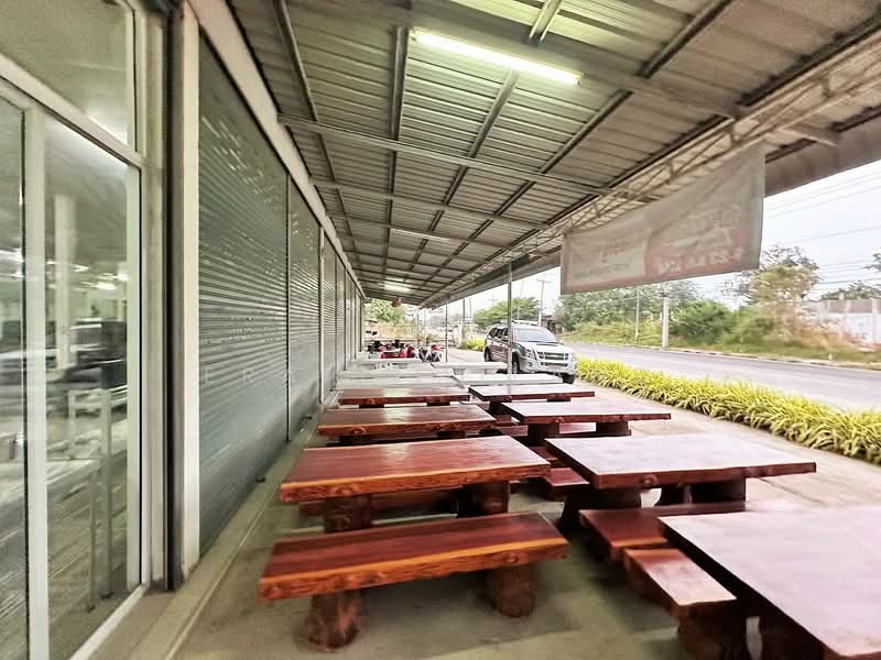 ขายร้านเฟอร์นิเจอร์ พร้อมที่ดินและสิ่งปลูกสร้าง ขนาด 11 ไร่ 3 งาน 90 ตร.ว., Khon Kaen, Nong Ko, Kranuan, Khon Kaen, , 19,160 sqm, Land For Sale, by ERA Thailand, 500232282 - DDproperty.com