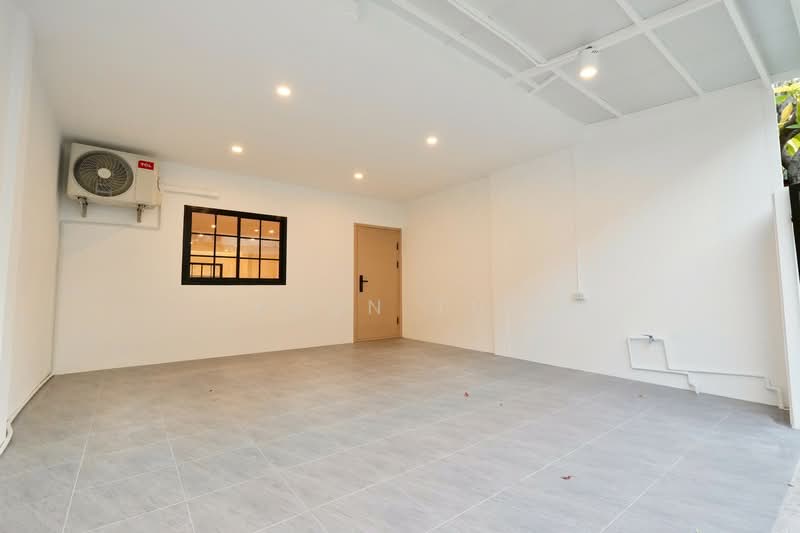 For Sale - โชคชัย 4 ซอย 77 ใกล้เสนานิคม ใกล้ลาดพร้าววังหิน ใกล้ ม.เกษตร, Bangkok