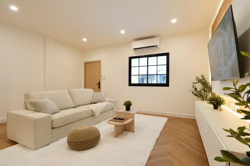 For Sale - โชคชัย 4 ซอย 77 ใกล้เสนานิคม ใกล้ลาดพร้าววังหิน ใกล้ ม.เกษตร, Bangkok