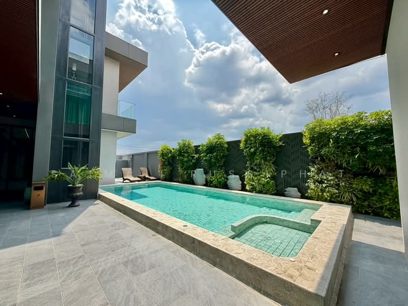 Opal Village, Chon Buri (Pattaya), Nong Pru, Bang Lamung (Pattaya), Chon Buri (Pattaya), 5 Bedrooms, 825 sqm, Single Detached House For Sale, by Saimaii Russiphat, 500232318 - DDproperty.com