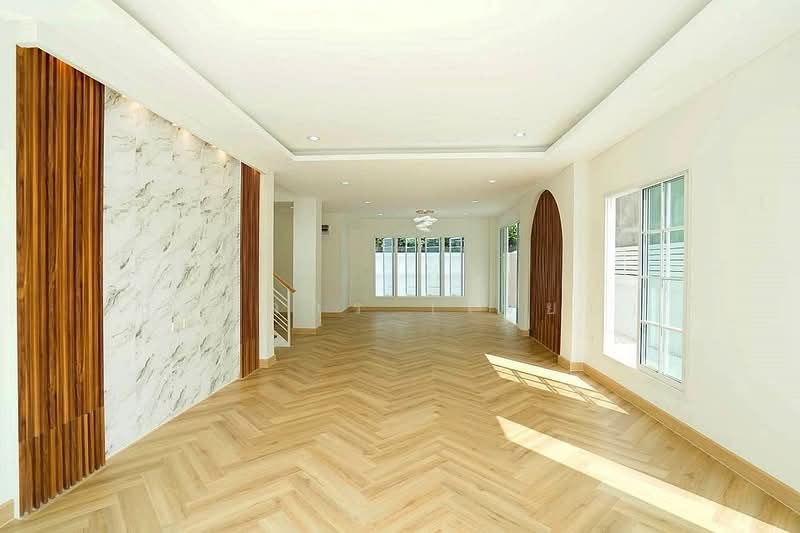 บ้านสวย ทำเลดี พระราม 2 หมู่บ้านวรการ บ้านเดี่ยว 4 ห้องนอน รีโนเวทใหม่ ใกล้เซ็นทรัล พระราม 2, Bangkok, พระราม 2, Bangmot, Chom Thong, Bangkok, 4 Bedrooms, 150 sqm, Single Detached House For Sale, by บุษบากร (เจี๊ยบ), 500232324 - DDproperty.com