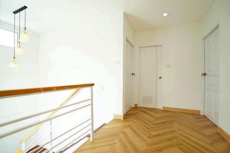 บ้านสวย ทำเลดี พระราม 2 หมู่บ้านวรการ บ้านเดี่ยว 4 ห้องนอน รีโนเวทใหม่ ใกล้เซ็นทรัล พระราม 2, กรุงเทพ, พระราม 2, บางมด, จอมทอง, กรุงเทพ, 150 ตร.ม., บ้านเดี่ยว ขาย, โดย บุษบากร (เจี๊ยบ), 500232324 - DDproperty.com