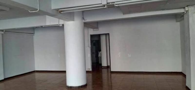 เช่า อาคารพาณิชย์ 4.5 ชั้น วัชรพล บางเขน กทม., Bangkok, Tha Rang, Bang Khen, Bangkok, , 200 sqm, Shophouse For Rent, by เรียลตี้ วัน, 500232328 - DDproperty.com