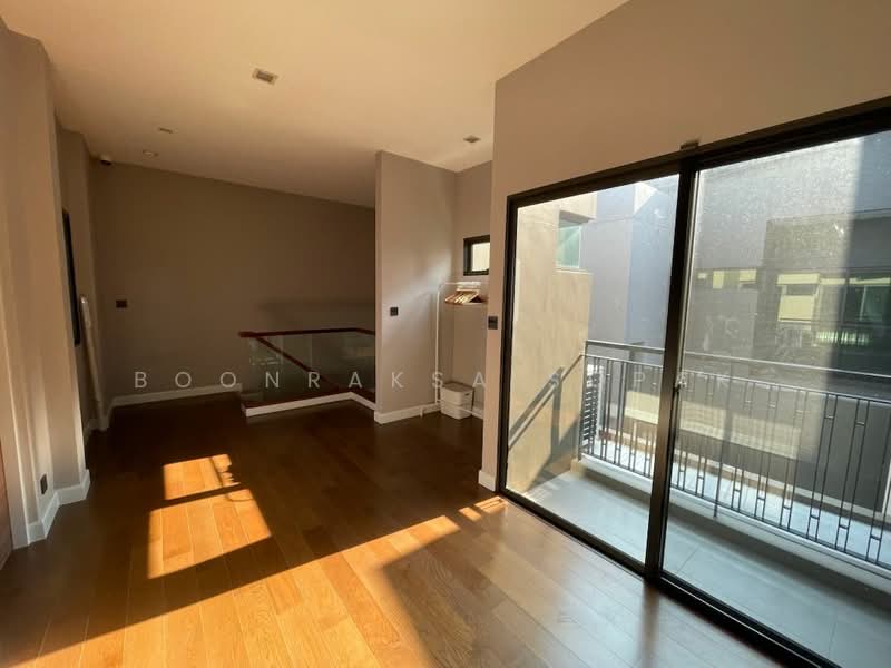 The Gentry Sukhumvit 101, Bangkok, Soi Sukhumvit 101, Sukhumvit Road, Bang Chak, Phra Khanong, Bangkok, 3 Bedrooms, 390 sqm, Single Detached House For Rent, by Boonraksa Sopak, 500232337 - DDproperty.com