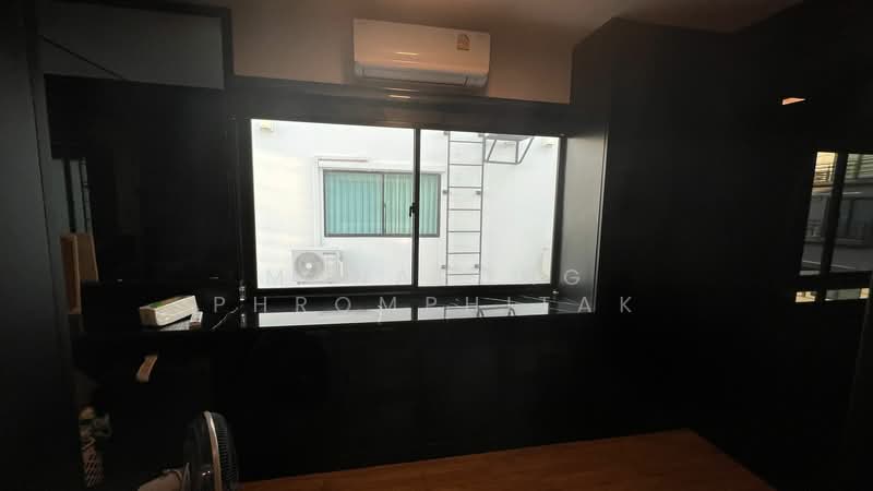 Baan Klang Muang Srinakarin – Onnut : บ้านกลางเมือง ศรีนครินทร์ – อ่อนนุช, กรุงเทพ, 174 ซอย อ่อนนุช 70/1, ประเวศ, ประเวศ, กรุงเทพ, 120 ตร.ม., ทาวน์เฮ้าส์ ขาย, โดย Manapong Phromphitak, 500232346 - DDproperty.com