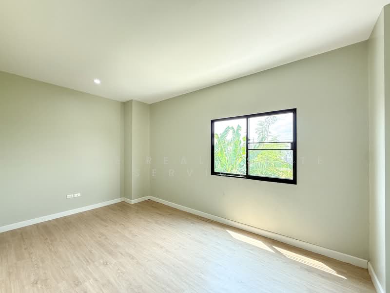 Nalin Grand Avenue Wongwean - Rama 9, Bangkok, Thap Chang, Saphan Sung, Bangkok, 3 Bedrooms, 220 sqm, Townhouse For Sale, by HOME Real Estate Service, 500232367 - DDproperty.com