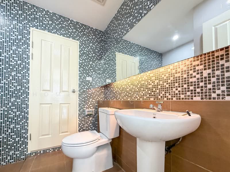 Nalin Grand Avenue Wongwean - Rama 9, Bangkok, Thap Chang, Saphan Sung, Bangkok, 3 Bedrooms, 220 sqm, Townhouse For Sale, by HOME Real Estate Service, 500232367 - DDproperty.com