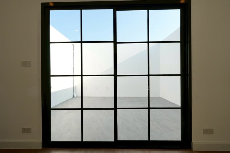 ขายด่วน โชคชัย 4 แยกลาดพร้าววังหิน, กรุงเทพ, ขายด่วน โชคชัย 4 แยกลาดพร้าววังหิน, จันทรเกษม, จตุจักร, กรุงเทพ, 140 ตร.ม., ทาวน์เฮ้าส์ ขาย, โดย Khun Tuk, 500232374 - DDproperty.com