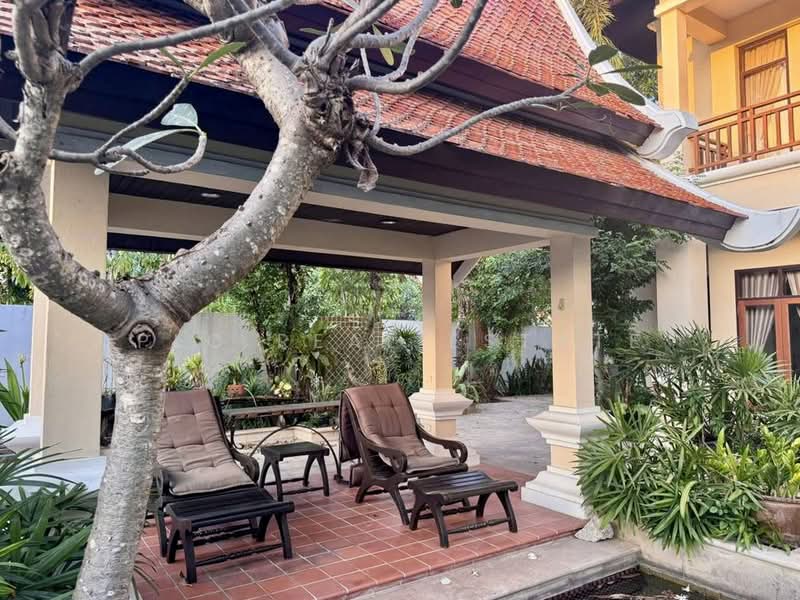 วิลล่า 3 ห้องนอนพร้อมสระว่ายน้ำให้เช่า นาจอมเทียน, ชลบุรี, บางละมุง, บางละมุง, ชลบุรี, 556 ตร.ม., วิลล่า ให้เช่า, โดย PLC real estate, 500232397 - DDproperty.com