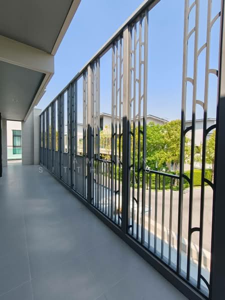 Grand Bangkok Boulevard East Rama 9 : แกรนด์ บางกอก บูเลอวาร์ด อีสต์ พระราม 9, กรุงเทพ, ถนนกาญจนาภิเษก, สะพานสูง, สะพานสูง, กรุงเทพ, 827 ตร.ม., บ้านเดี่ยว ขาย, โดย Amarin Sitthidhoon, 500232399 - DDproperty.com