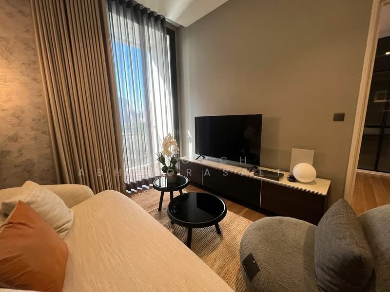 Muniq Langsuan, Bangkok, Soi Tonson, Lumphini, Pathum Wan, Bangkok, 1 Bedroom, 55 sqm, Condo For Sale, by Intouch Abhinorasaeth, 500232404 - DDproperty.com