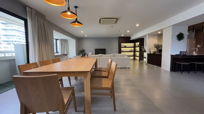 Baan Suanpetch, Bangkok, 18 Soi Sukhumvit 39, Khlong Tan Nua, Watthana, Bangkok, 3 Bedrooms, 265 sqm, Condo For Rent, by Connex Property, 500232410 - DDproperty.com